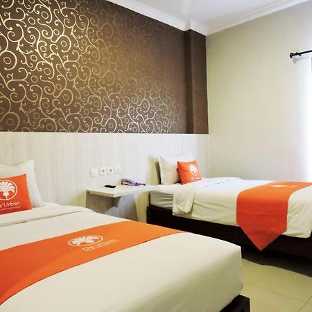 Al Ashri Inn By Urban Yogyakarta Exterior foto