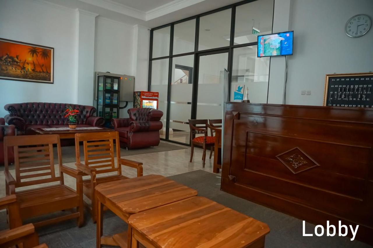 Al Ashri Inn By Urban Yogyakarta Exterior foto